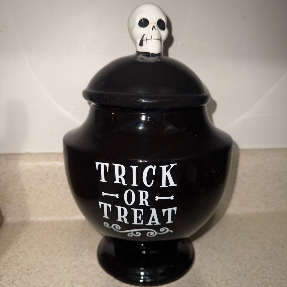 Black Trick or Treat Jar with Skull Lid